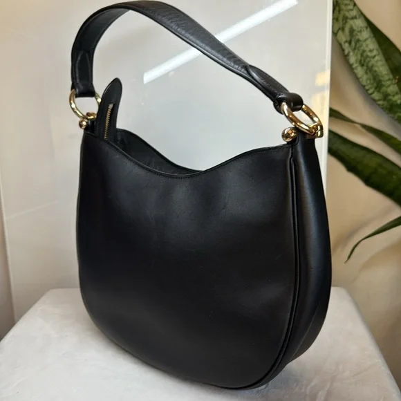 Authentic Coach Black Nomad Shoulder Bag